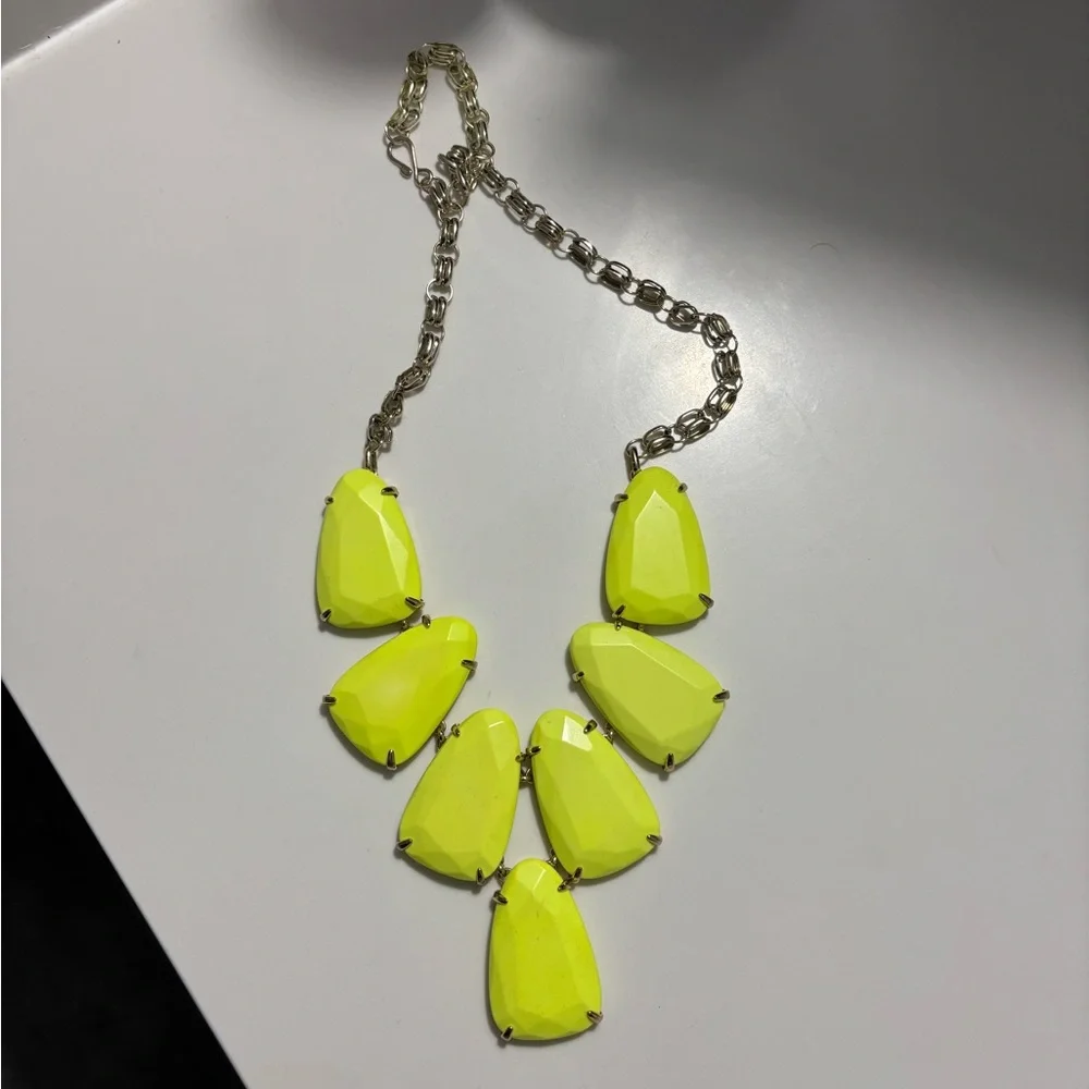 Kendra Scott Vibrant Yellow Necklace - Picture 1 of 2